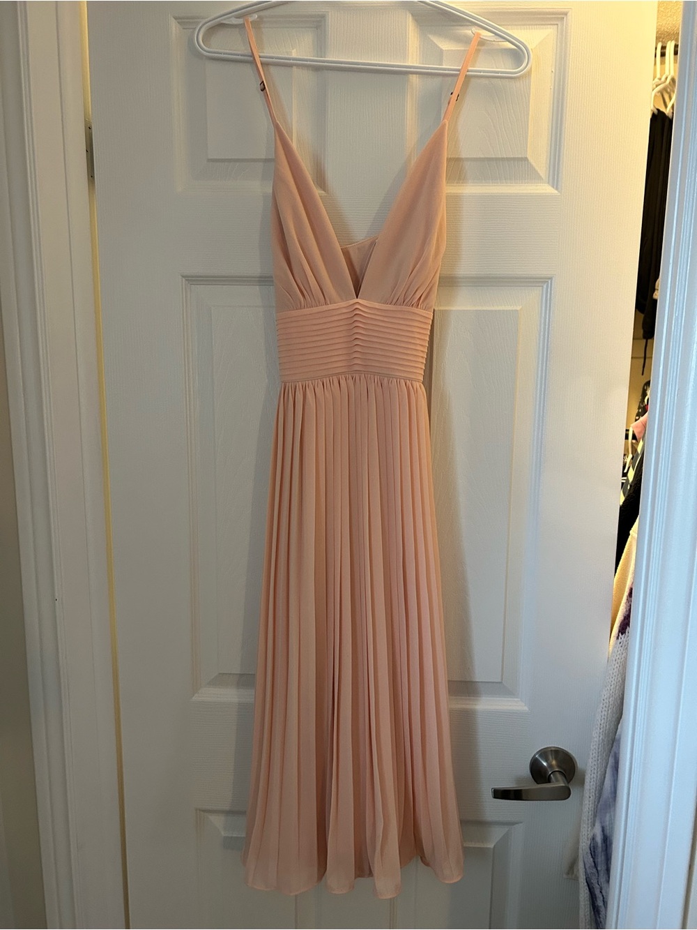 Lulu's Blush Pink Pleated V-Neck Midi Dress